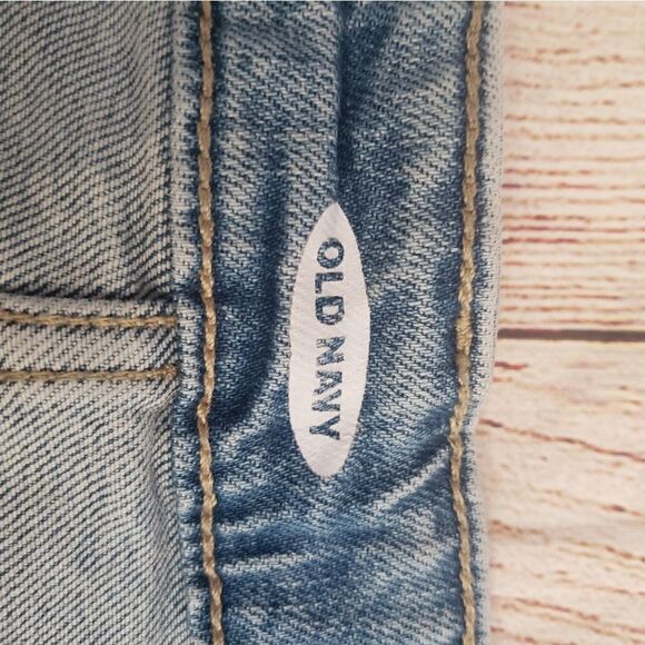 3 for $25 Old Navy Distressed Jean Skirt - Picture 6 of 11